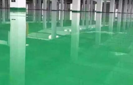 要如何預(yù)防環(huán)氧地坪漆施工后表面出現(xiàn)粗糙？